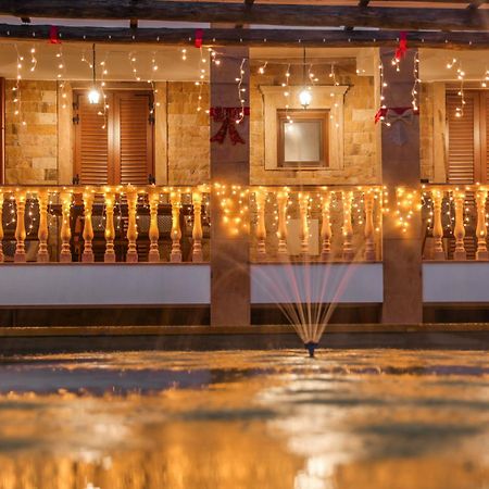 Archontiko Frideriki Luxury Apartments Chios Town Zewnętrze zdjęcie