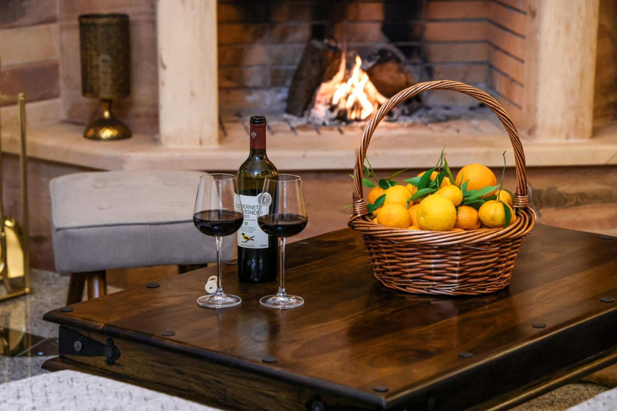 Archontiko Frideriki Luxury Apartments Chios Town Zewnętrze zdjęcie